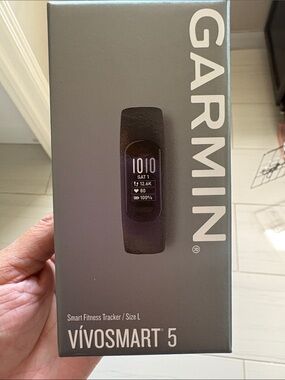 Garmin Vivosmart 5 Activity Tracker - Black